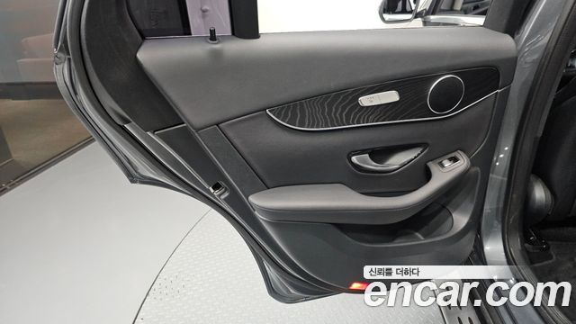 Mercedes-Benz GLC-Class (X253) GLC300 4MATIC 2019 — фото 25