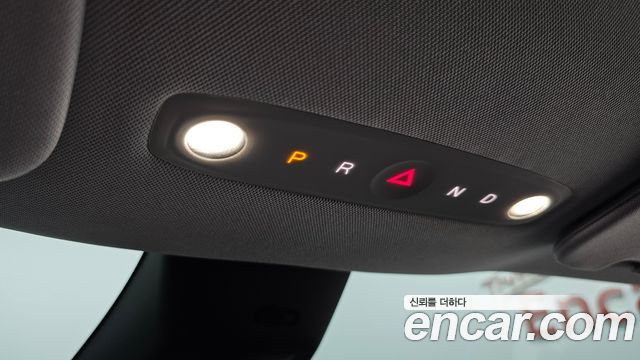 Tesla Model Y Long Range AWD 2025 — фото 9