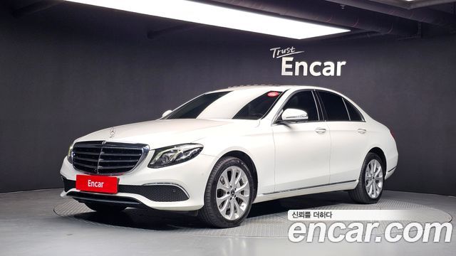 Mercedes-Benz E-Class (W213) E300 4MATIC Exclusive
