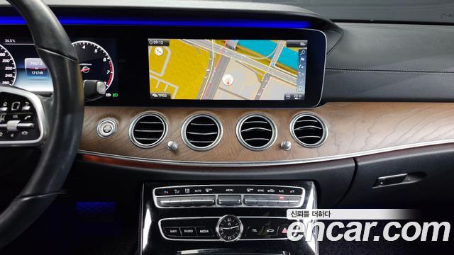 Mercedes-Benz E-Class (W213) E300 4MATIC Exclusive 2019 — фото 14