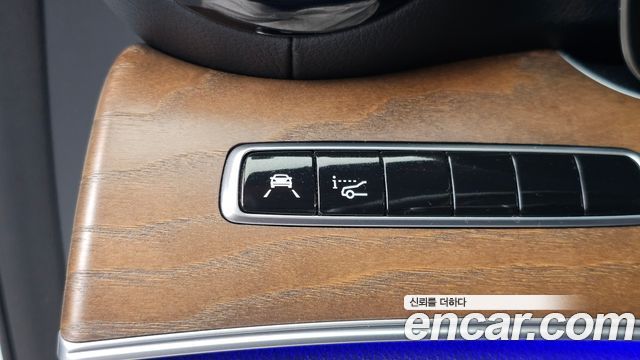 Mercedes-Benz E-Class (W213) E300 4MATIC Exclusive 2019 — фото 18