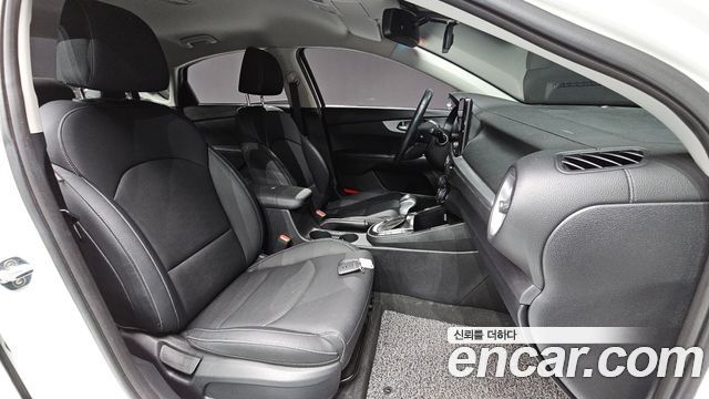Kia K3 (II) 1.6 Prestige 2022 — фото 10