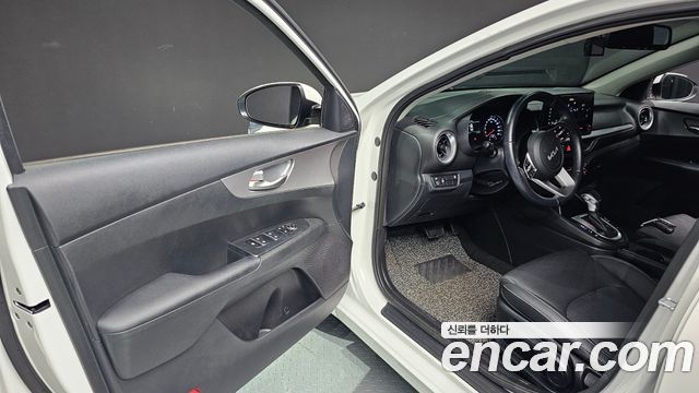 Kia K3 (II) 1.6 Prestige 2022 — фото 26