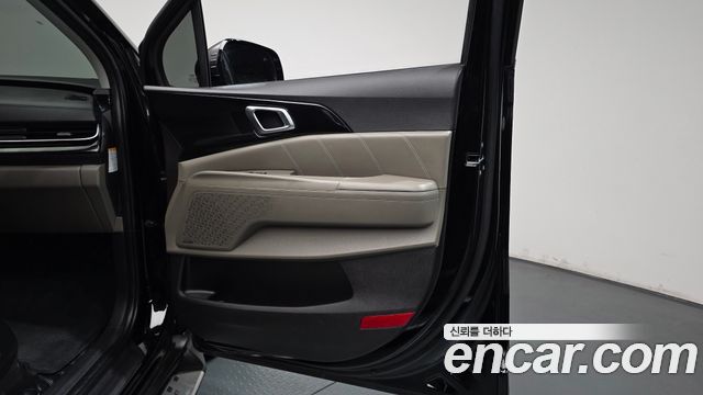Kia Carnival (IV) HEV 9seater Gravity 2025 — фото 24
