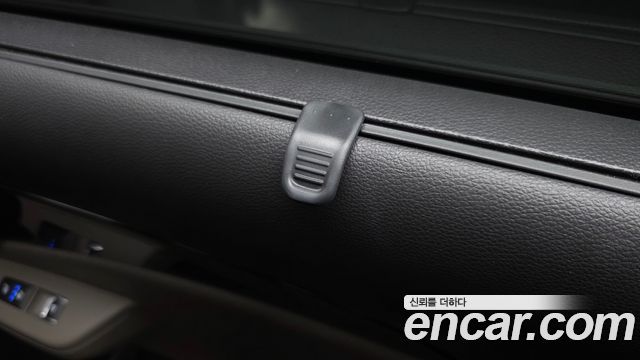 Kia Carnival (IV) HEV 9seater Gravity 2025 — фото 28