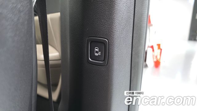 Kia Carnival (IV) HEV 9seater Gravity 2025 — фото 32
