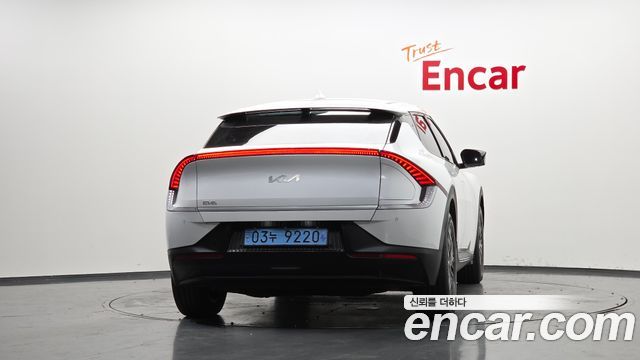 Kia EV6 Long Range Air 2022 — фото 4