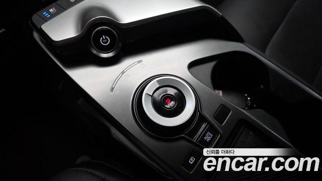 Kia EV6 Long Range Air 2022 — фото 9
