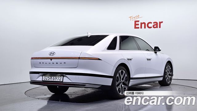 Hyundai Grandeur (GN7) 3.5 LPG 2WD Premium 2023 — фото 2