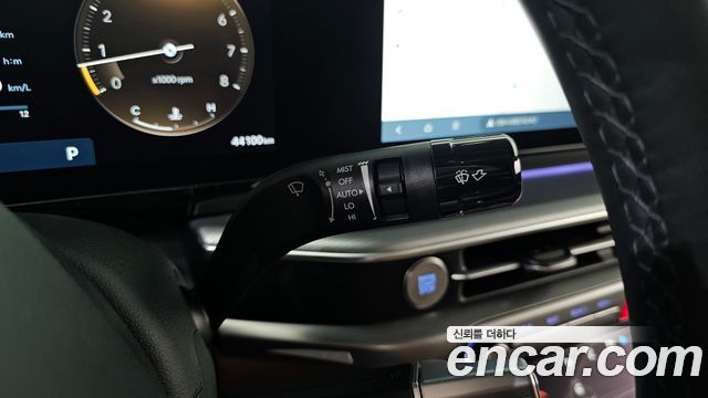 Hyundai Grandeur (GN7) 3.5 LPG 2WD Premium 2023 — фото 19