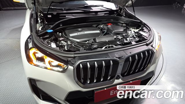 BMW X1 (U11) xDrive 20i M Sport 2025 — фото 6