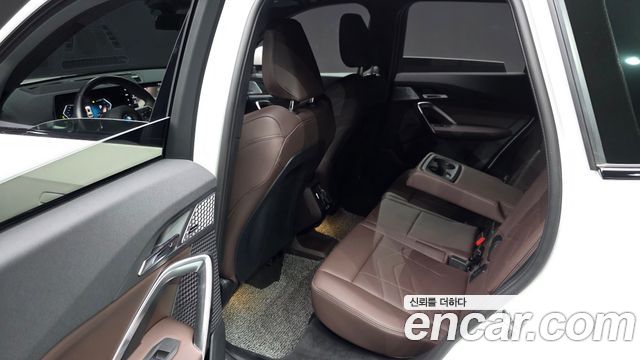 BMW X1 (U11) xDrive 20i M Sport 2025 — фото 11