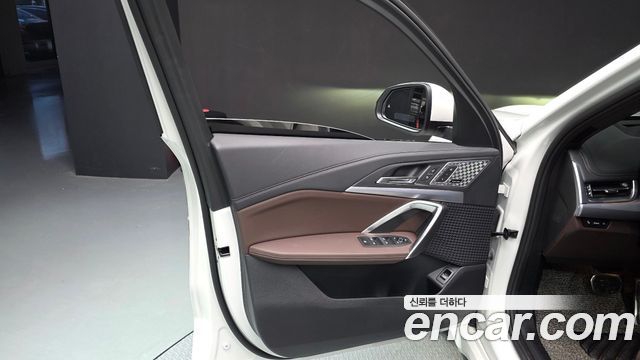 BMW X1 (U11) xDrive 20i M Sport 2025 — фото 24
