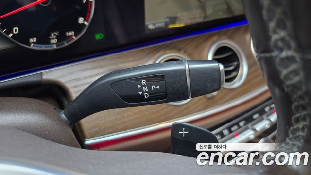 Mercedes-Benz E-Class (W213) E300 Exclusive 2019 — фото 9