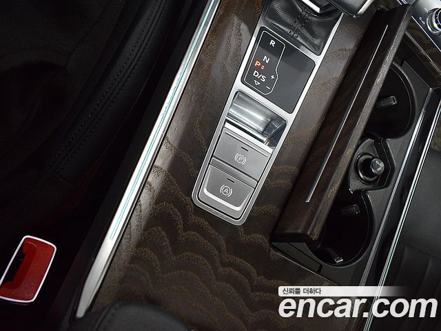 Audi A6 (C8) 45 TFSI Premium 2021 — фото 17
