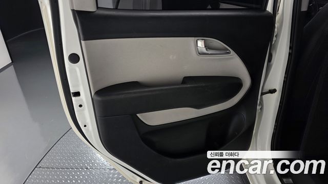 Kia Ray Van 2-Seater Prestige 2023 — фото 25