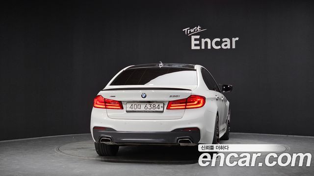 BMW 5 Series (G30) 530i xDrive M Sport Package Plus 2017 — фото 4