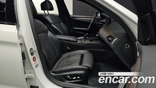 BMW 5 Series (G30) 530i xDrive M Sport Package Plus 2017 — фото 26
