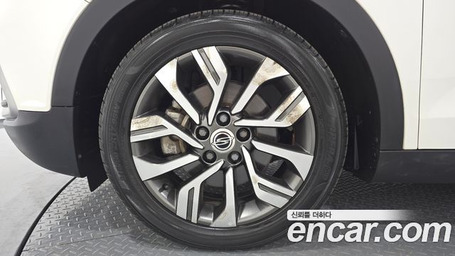 KG Mobility (SsangYong) Tivoli Air Diesel IX 4WD 2019 — фото 5