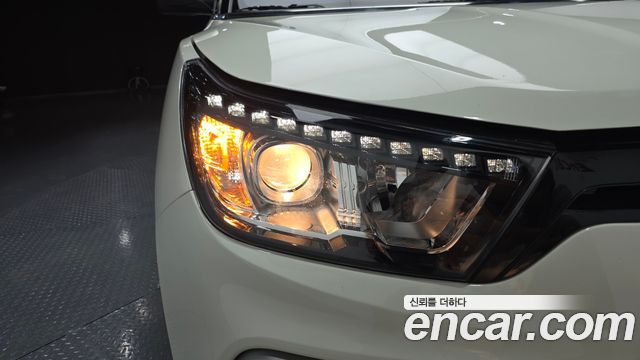KG Mobility (SsangYong) Tivoli Air Diesel IX 4WD 2019 — фото 22