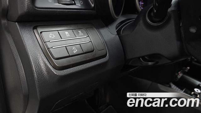 KG Mobility (SsangYong) Tivoli Air Diesel IX 4WD 2019 — фото 28