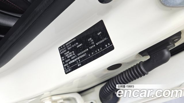 KG Mobility (SsangYong) Tivoli Air Diesel IX 4WD 2019 — фото 34