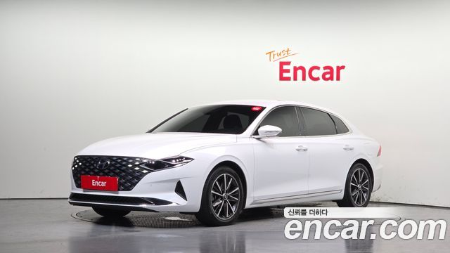 Hyundai Grandeur (IG) 3.0 LPi Rent Car Premium