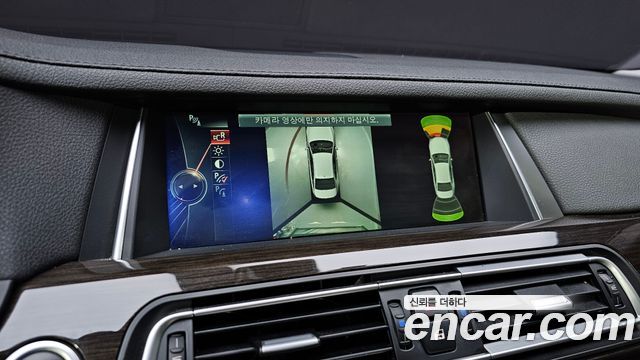 BMW 7 Series (F01) 740i 2014 — фото 15