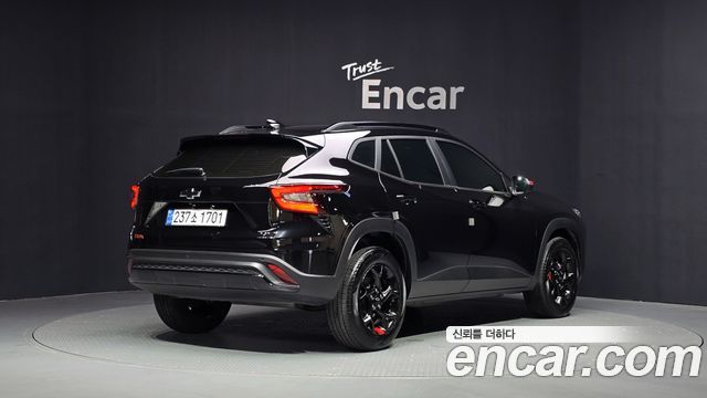 Chevrolet Trax Crossover 1.2 Red Line 2025 — фото 2
