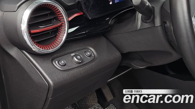 Chevrolet Trax Crossover 1.2 Red Line 2025 — фото 19