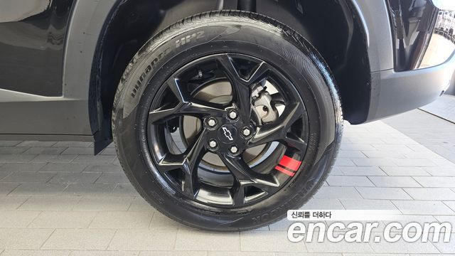 Chevrolet Trax Crossover 1.2 Red Line 2025 — фото 21