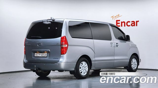 Hyundai Grand Starex Van 3-Seater Smart 2021 — фото 2