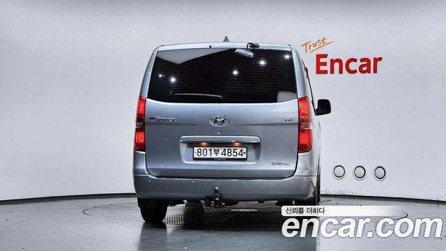 Hyundai Grand Starex Van 3-Seater Smart 2021 — фото 4