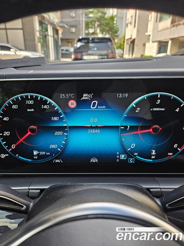 Mercedes-Benz GLE-Class (W167) GLE400d 4MATIC Coupe 2023 — фото 18