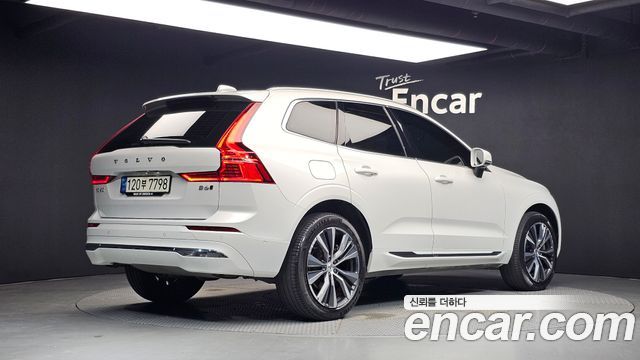 Volvo XC60 (II) B6 Inscirtion 2022 — фото 2