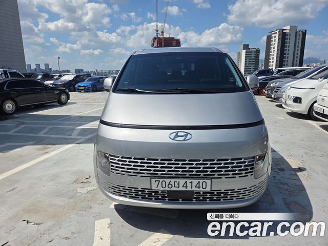 Hyundai Staria Tourer 11-Seater Modern 2023 — фото 3