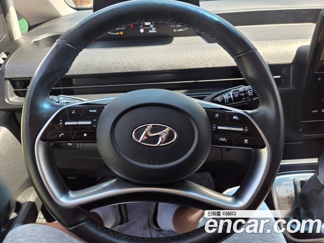 Hyundai Staria Tourer 11-Seater Modern 2023 — фото 17