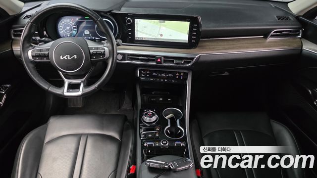 Kia K5 (III) 2.0 Noblesse 2023 — фото 7