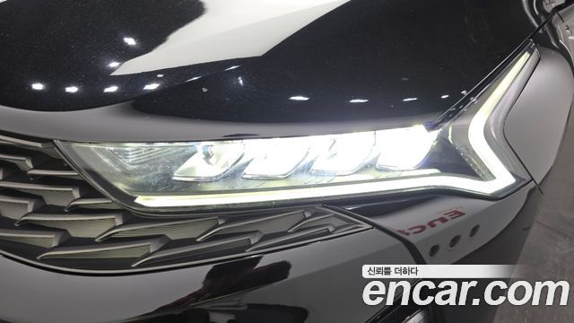 Kia K5 (III) 2.0 Noblesse 2023 — фото 22