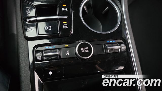 Kia K5 (III) 2.0 Noblesse 2023 — фото 28