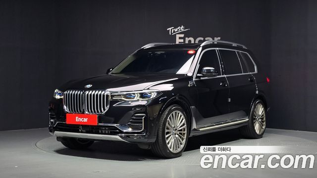 BMW X7 (G07) xDrive 40i Design Pure Excellence 7-Seater 2022 — фото 1