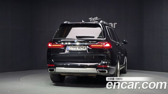 BMW X7 (G07) xDrive 40i Design Pure Excellence 7-Seater 2022 — фото 4