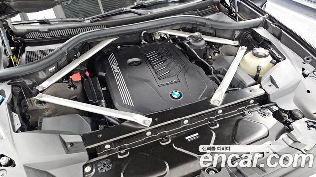 BMW X7 (G07) xDrive 40i Design Pure Excellence 7-Seater 2022 — фото 6
