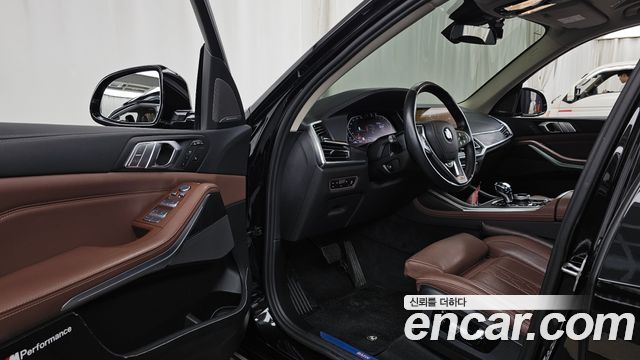 BMW X7 (G07) xDrive 40i Design Pure Excellence 7-Seater 2022 — фото 10