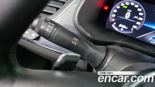 Renault Korea XM3 1.3 TCe RE Signature 2023 — фото 30