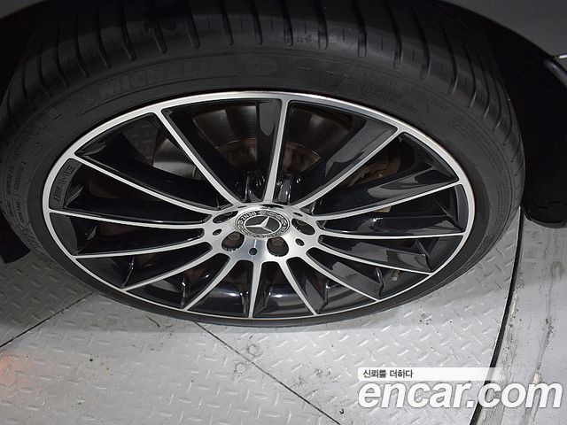 Mercedes-Benz E-Class (W213) E350 4MATIC AMG Line 2023 — фото 19