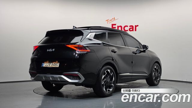 Kia Sportage (V) Gasoline 1.6 Turbo 2WD Nobleless 2022 — фото 2