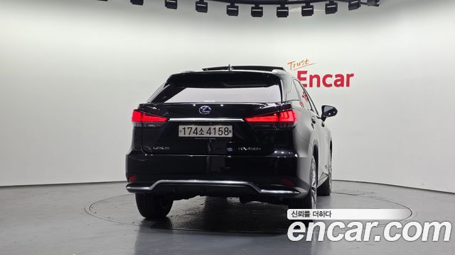 Lexus RX450h (IV) Executive 2022 — фото 4