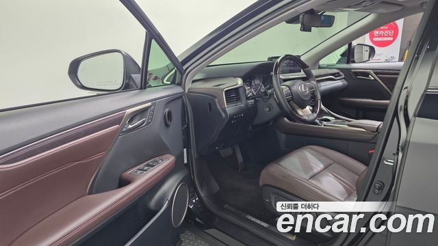 Lexus RX450h (IV) Executive 2022 — фото 10