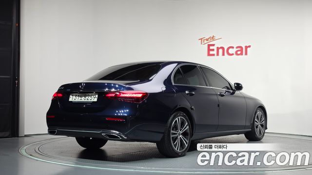 Mercedes-Benz E-Class (W213) E250 Avantgarde 2021 — фото 2